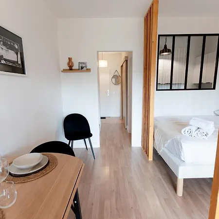 Renove 4 Pers 15 Min Croisette Et Plages Daire